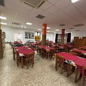 rezervați aici